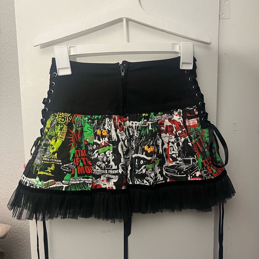 Hell Bunny Black Lace-Up Corset Mini Skirt with Graphic Print - Picture 2 of 2